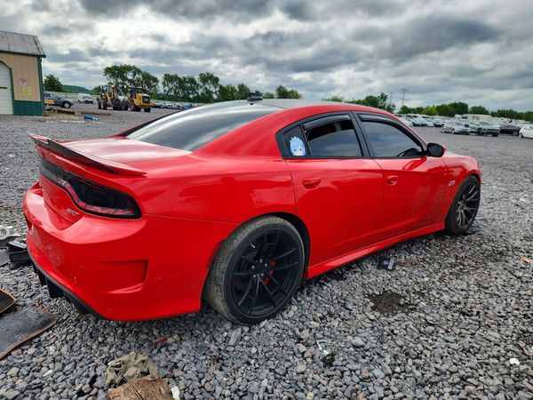 2016 DODGE CHARGER SRT 392