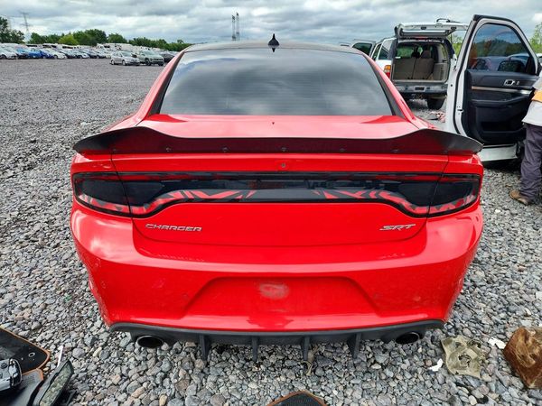 2016 DODGE CHARGER SRT 392