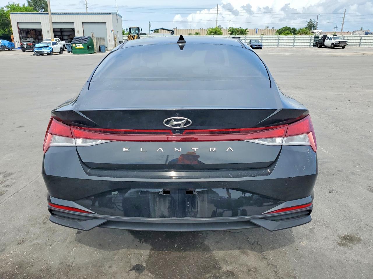 2023 HYUNDAI ELANTRA SEL w/Convenience Pkg