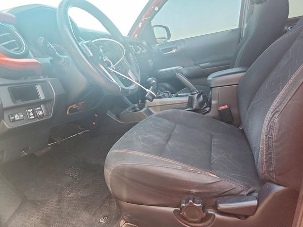 2017 TOYOTA TACOMA