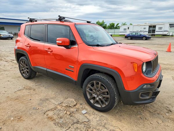 2016 JEEP RENEGADE LATITUDE 4X4