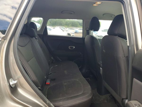 2017 KIA SOUL Base