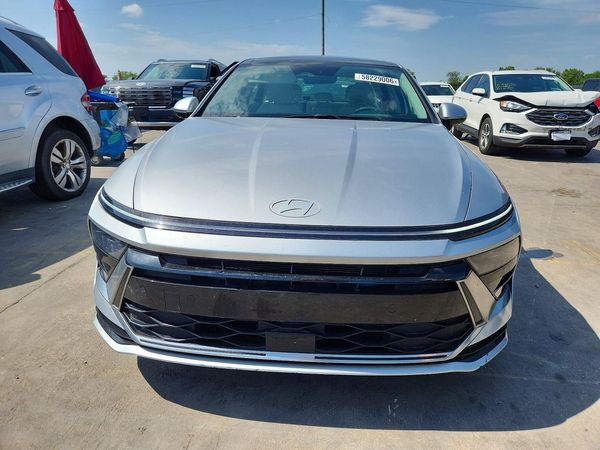 2024 HYUNDAI SONATA