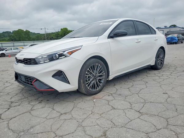 2024 KIA FORTE GT Line