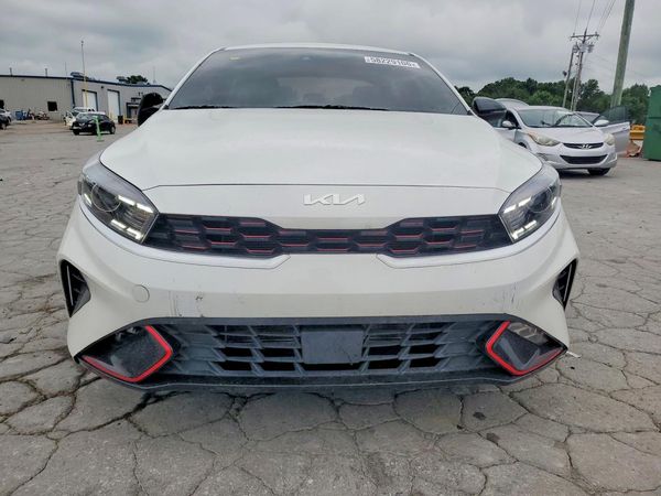 2024 KIA FORTE GT Line