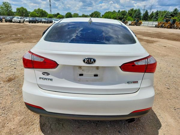 2015 KIA FORTE