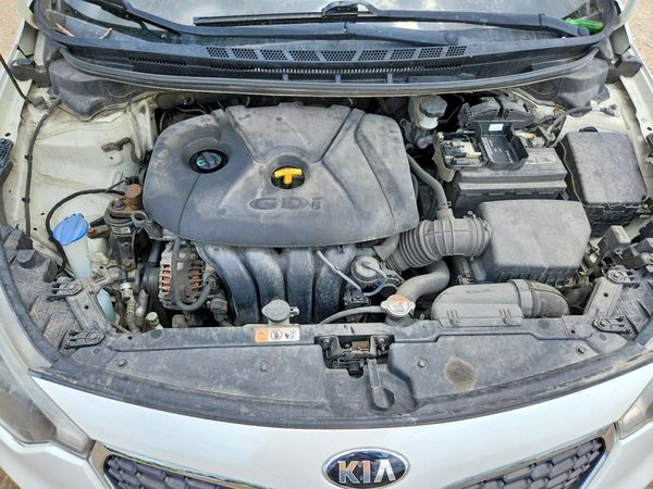 2015 KIA FORTE