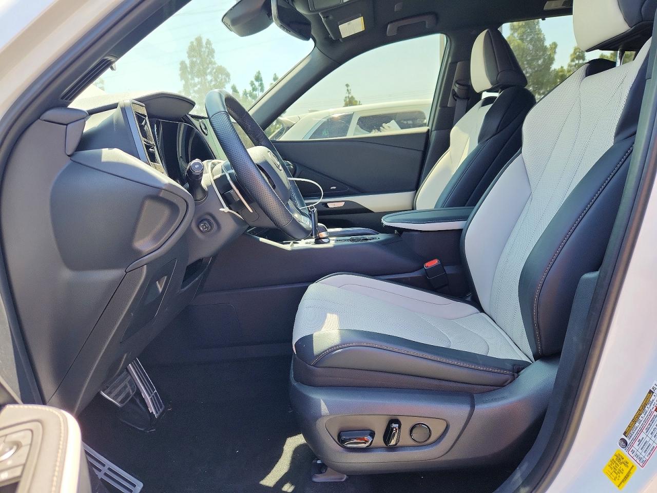 2025 LEXUS TX 500H