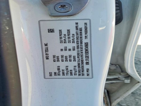 2022 TESLA MODEL 3