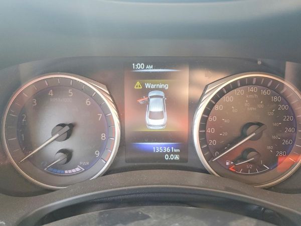 2015 INFINITI Q50 HYBRID