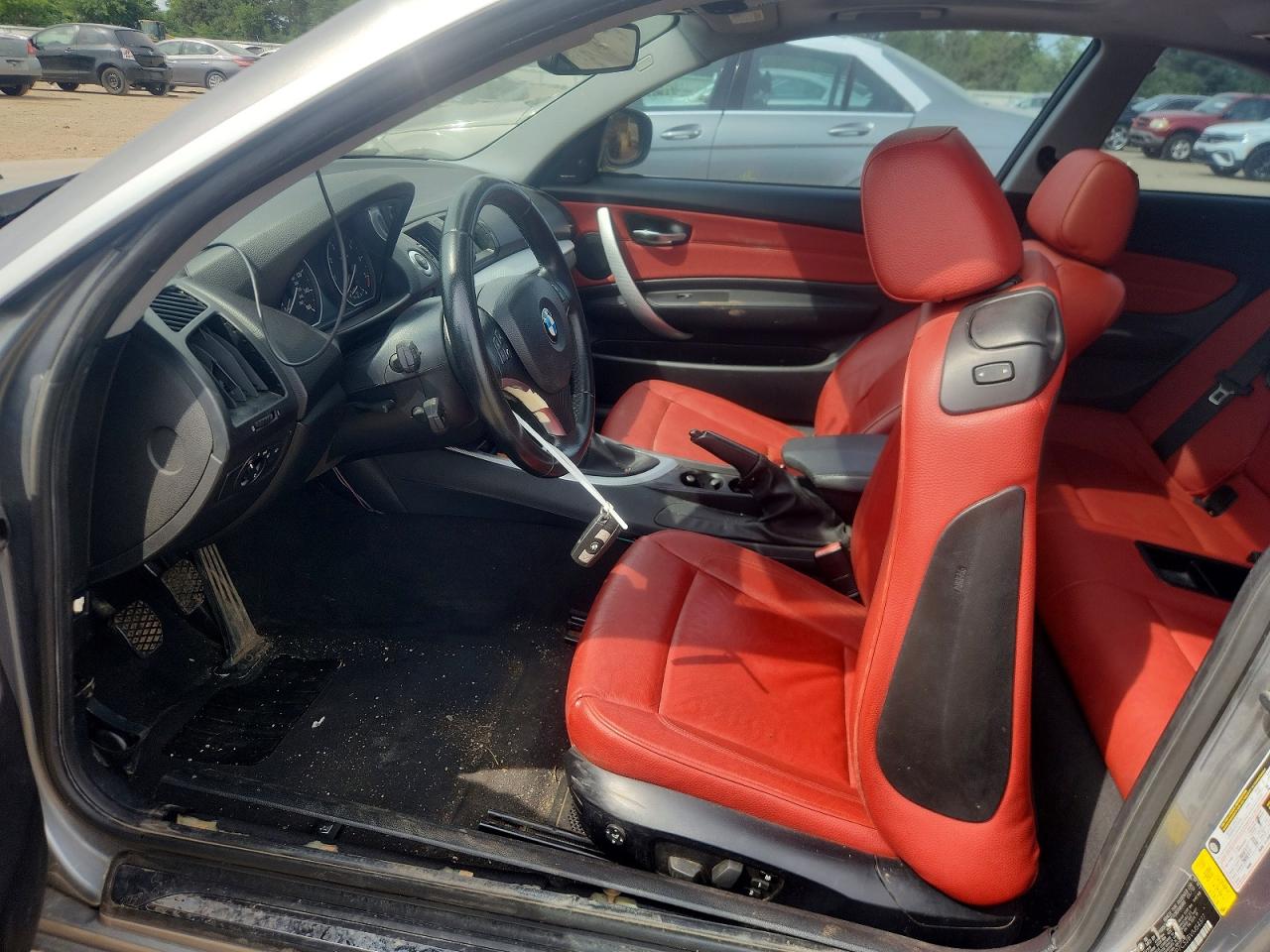 2011 BMW 128
