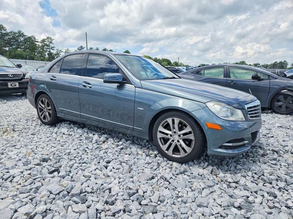 2012 MERCEDES-BENZ C C250