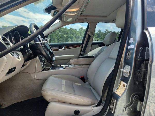 2012 MERCEDES-BENZ C C250