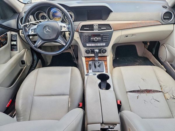2012 MERCEDES-BENZ C C250
