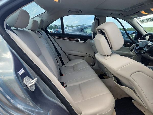 2012 MERCEDES-BENZ C C250