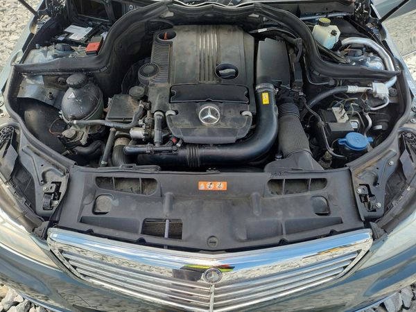 2012 MERCEDES-BENZ C C250