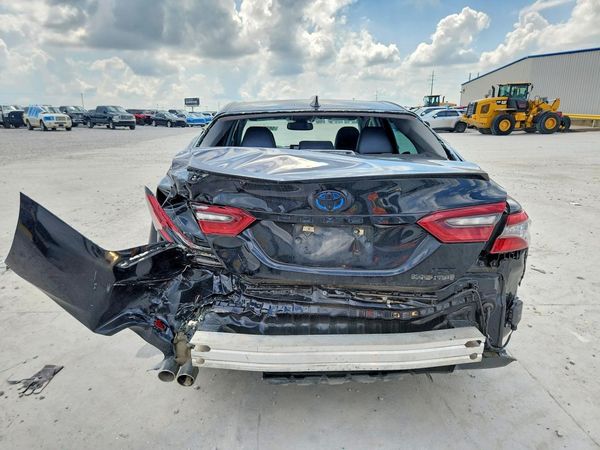 2022 TOYOTA CAMRY XSE
