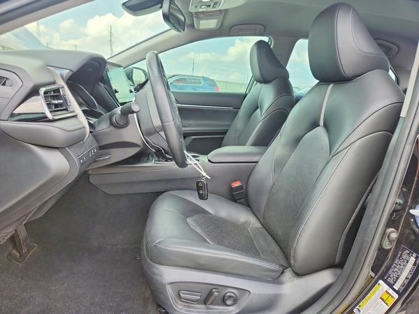 2022 TOYOTA CAMRY XSE