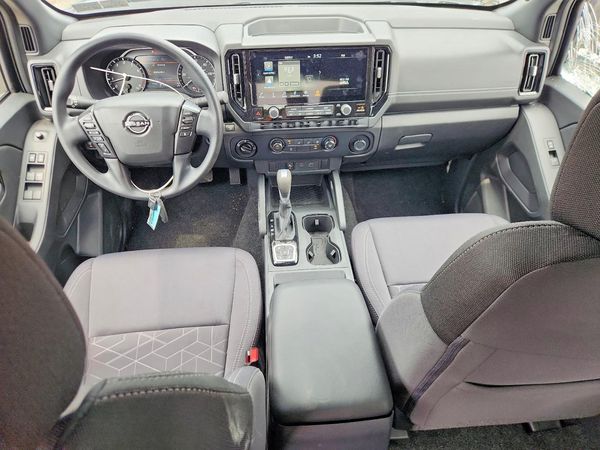 2026 NISSAN FRONTIER