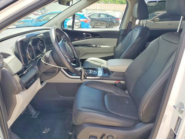 2024 KIA CARNIVAL EX