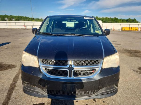 2013 DODGE GRAND CARAVAN SE