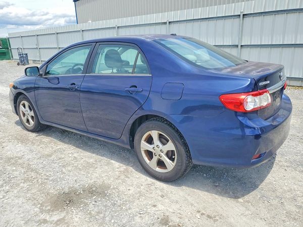 2013 TOYOTA COROLLA