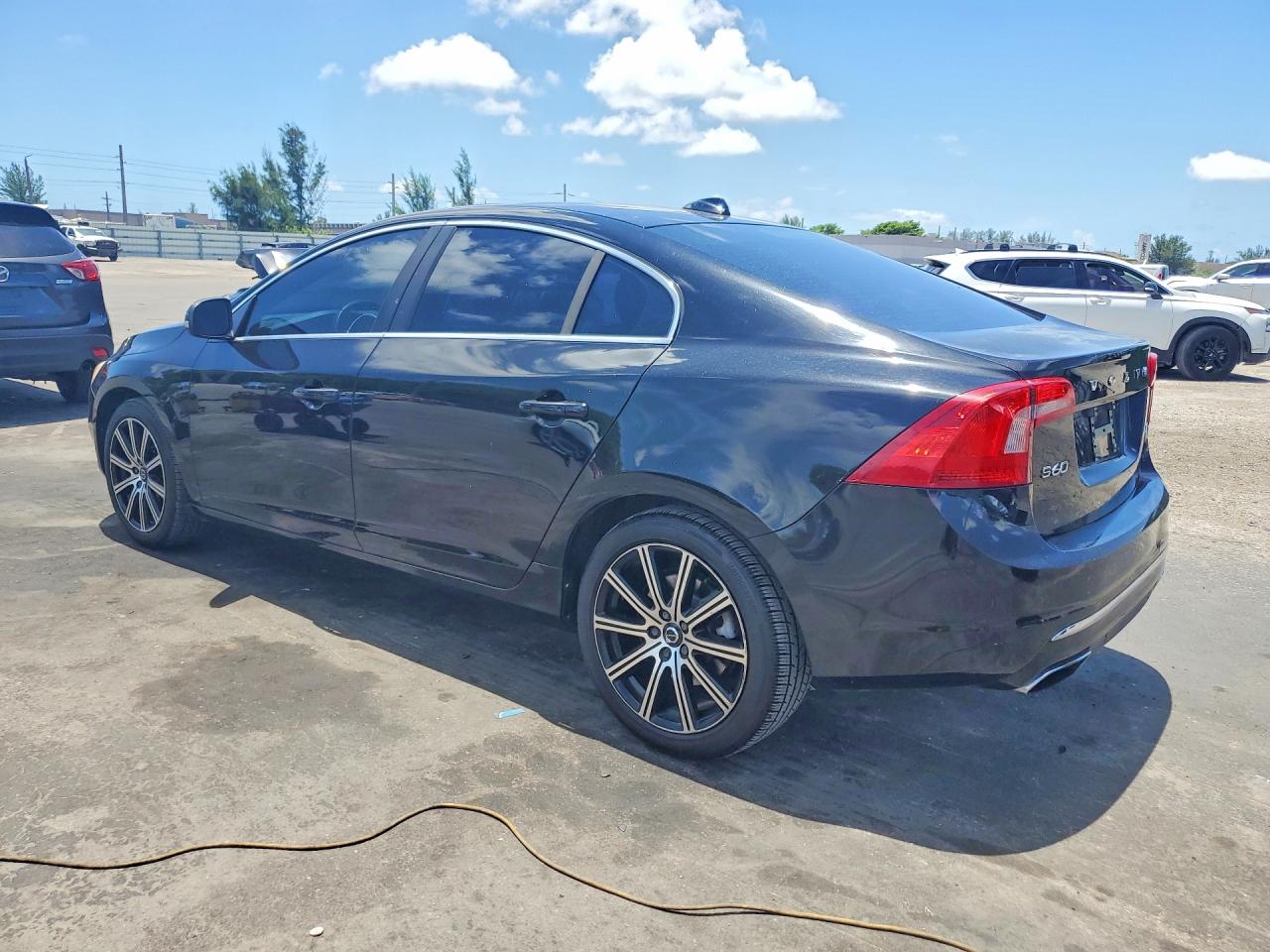 2016 VOLVO S60 SV33 Premier