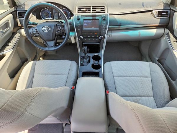 2016 TOYOTA CAMRY