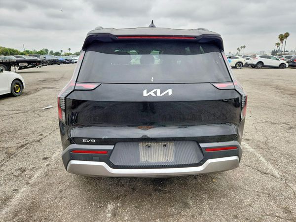 2024 KIA EV9