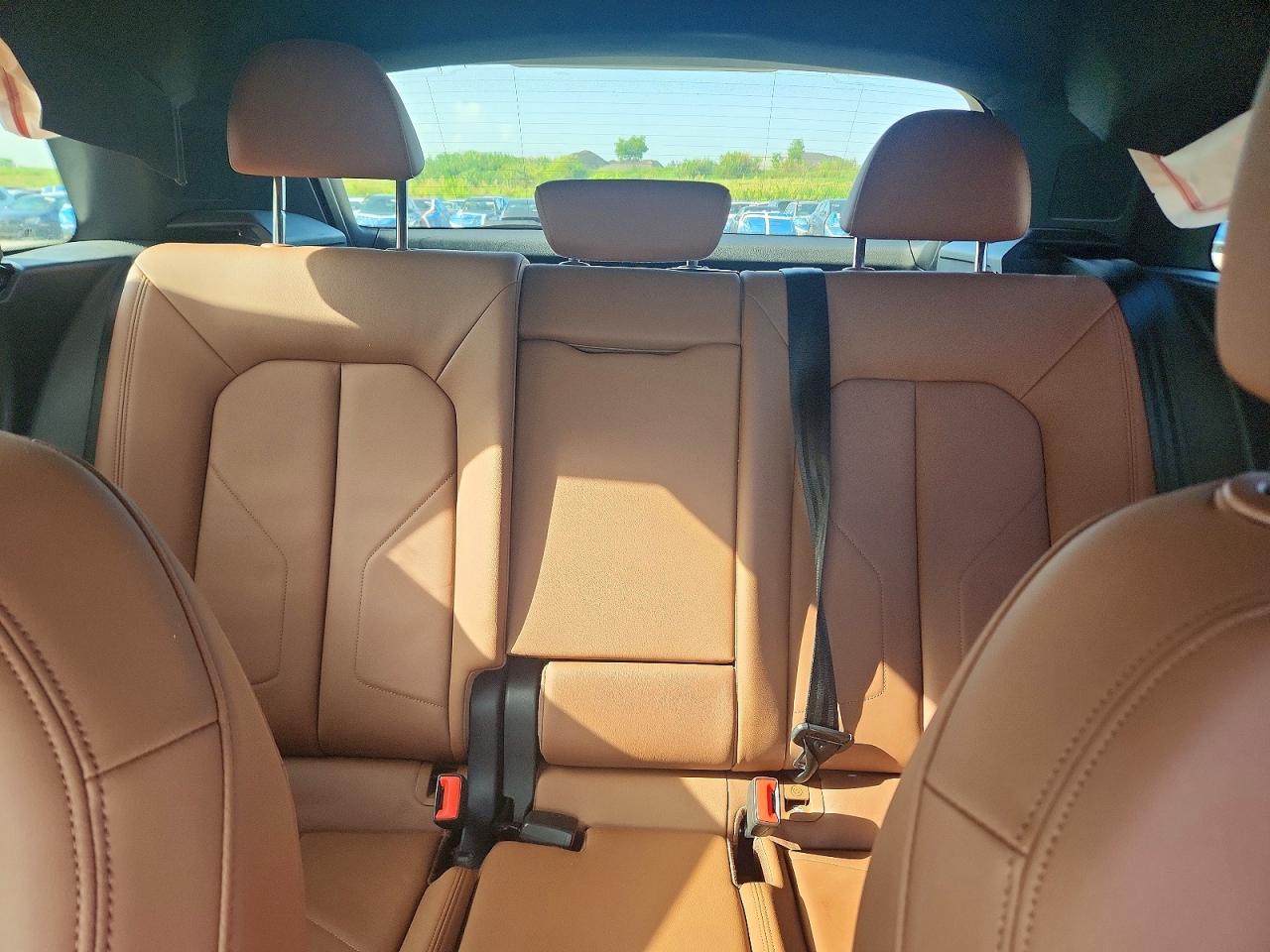 2021 AUDI Q3 quattro Premium