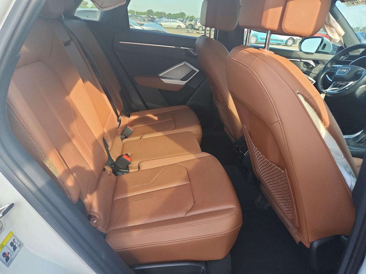 2021 AUDI Q3 quattro Premium