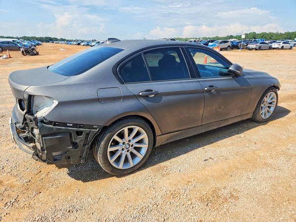 2013 BMW 320 SA