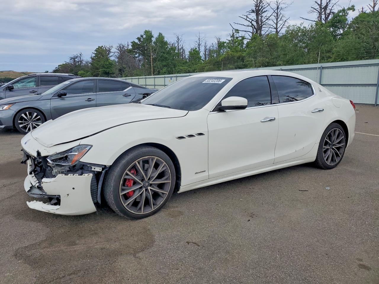 2019 MASERATI GHIBLI Luxury