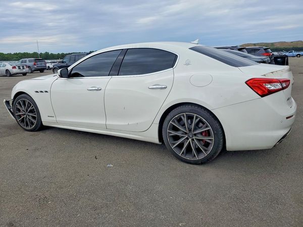 2019 MASERATI GHIBLI Luxury