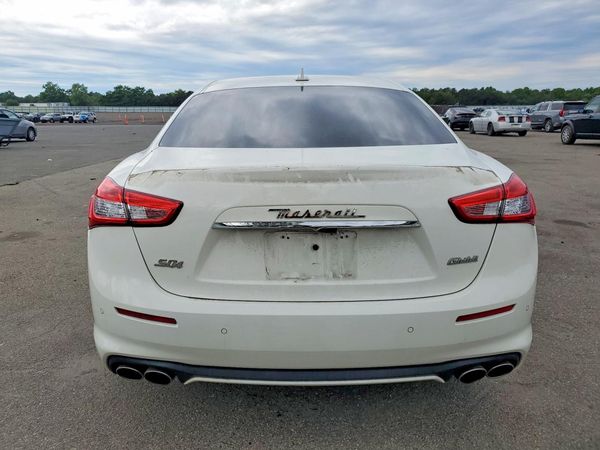 2019 MASERATI GHIBLI Luxury