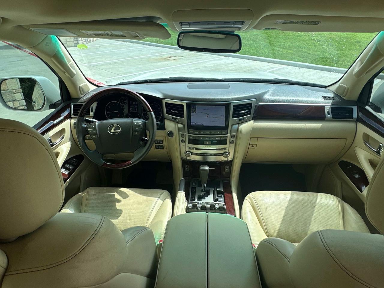 2013 LEXUS LX 570
