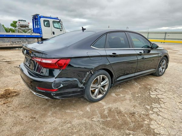 2021 VOLKSWAGEN JETTA