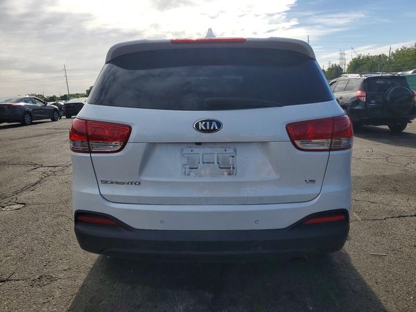 2018 KIA SORENTO