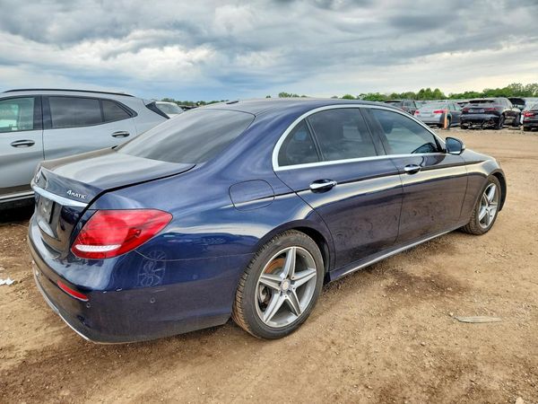 2017 MERCEDES-BENZ E E300-4M