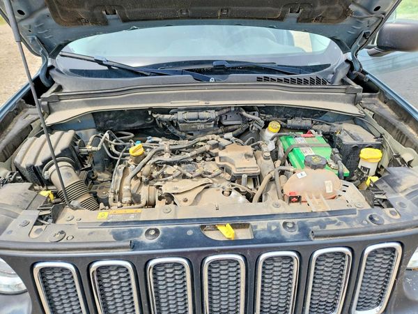 2017 JEEP RENEGADE SPORT 4X2