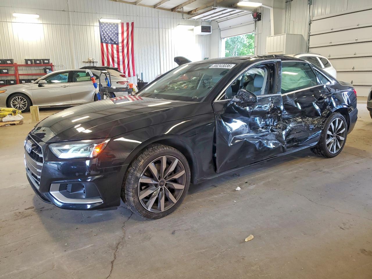 2021 AUDI A4 quattro Premium