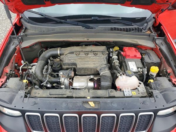 2022 JEEP RENEGADE LATITUDE 4X4