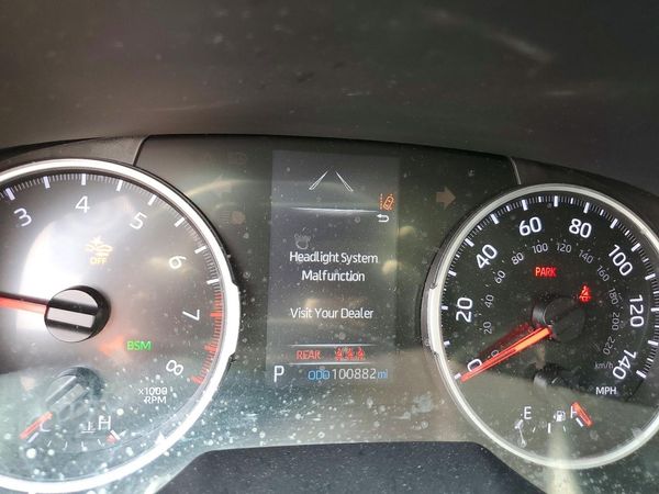 2021 TOYOTA RAV4 LE