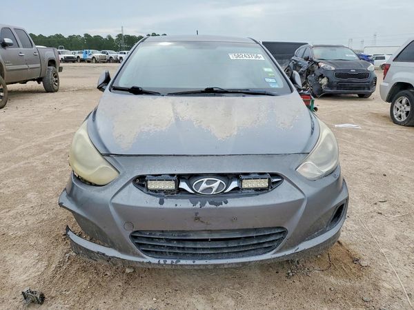 2013 HYUNDAI ACCENT