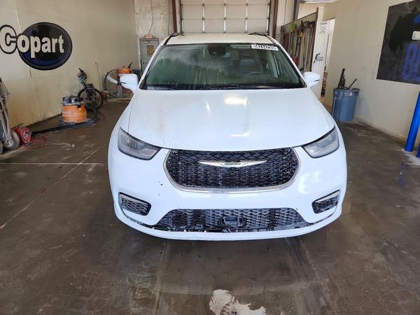 2022 CHRYSLER PACIFICA Touring L — DIRF
