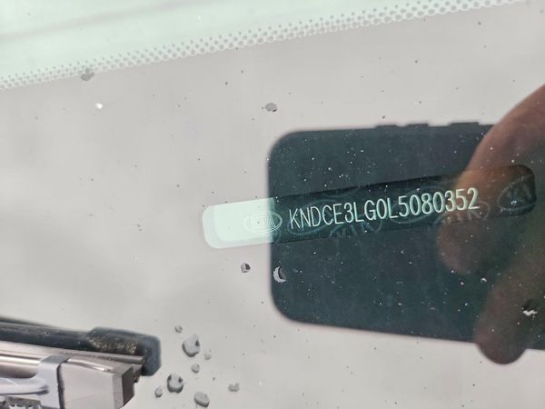 2020 KIA NIRO
