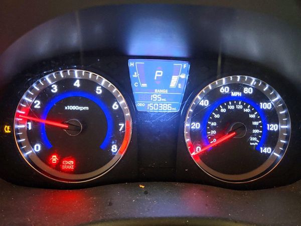 2013 HYUNDAI ACCENT GLS, GS — ODOM