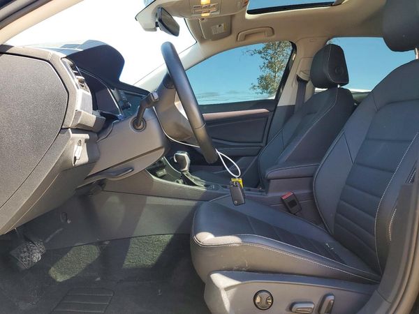 2024 VOLKSWAGEN JETTA SE, SE (AQ301 Trans)