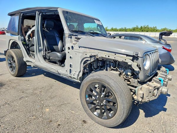 2022 JEEP WRANGLER UNLIMITED SAHARA 4XE