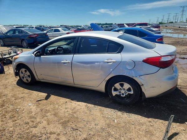 2016 KIA FORTE GL (Middle-Low Grade)